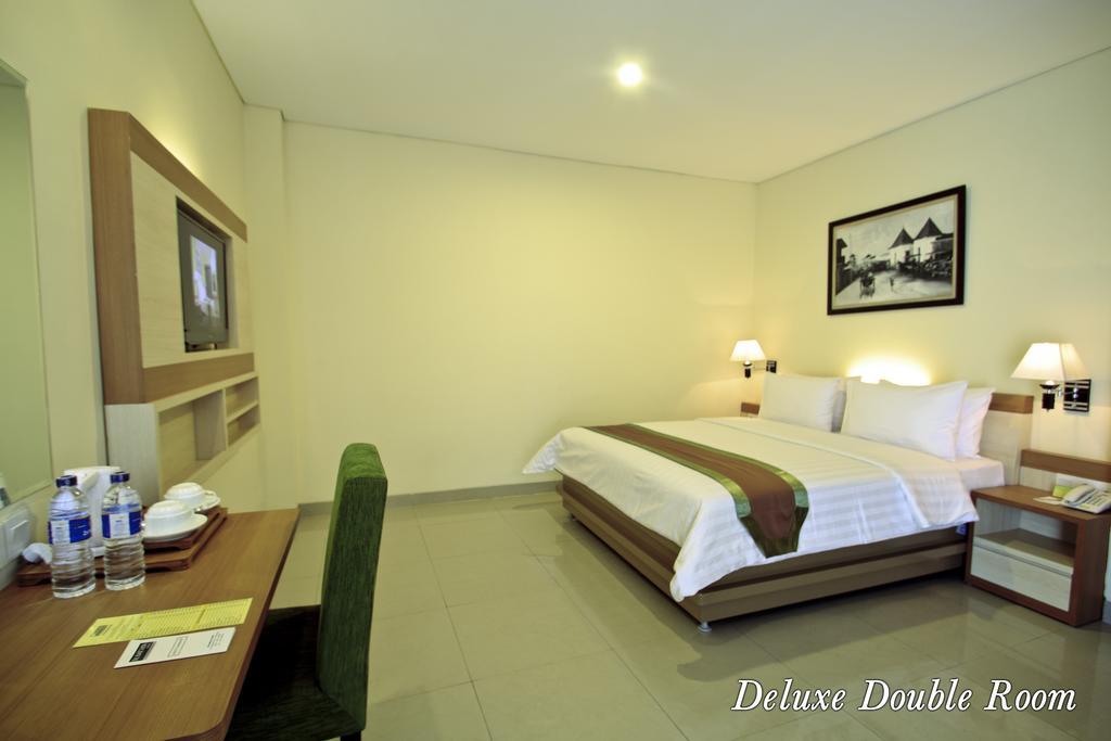 De Batara Hotel Bandung Exterior photo