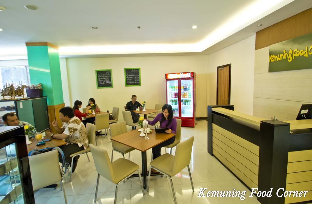 De Batara Hotel Bandung Exterior photo