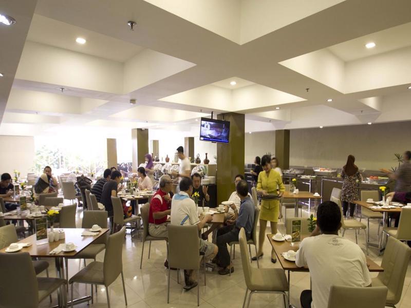 De Batara Hotel Bandung Exterior photo